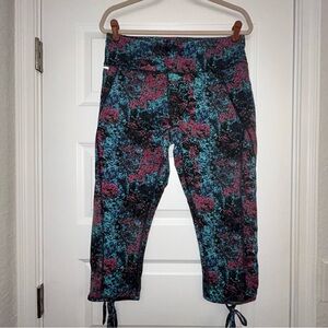 Lole Pull On Athletic Capri Legging Pants